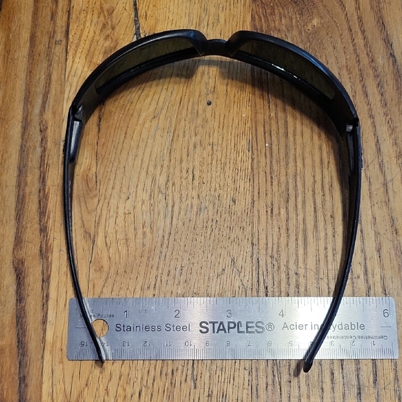 Ray-Ban Classic Black Sunglasses - Picture 6 of 6